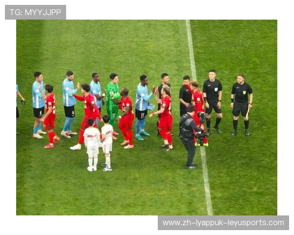 足球比赛中的领导力体现与战术执行